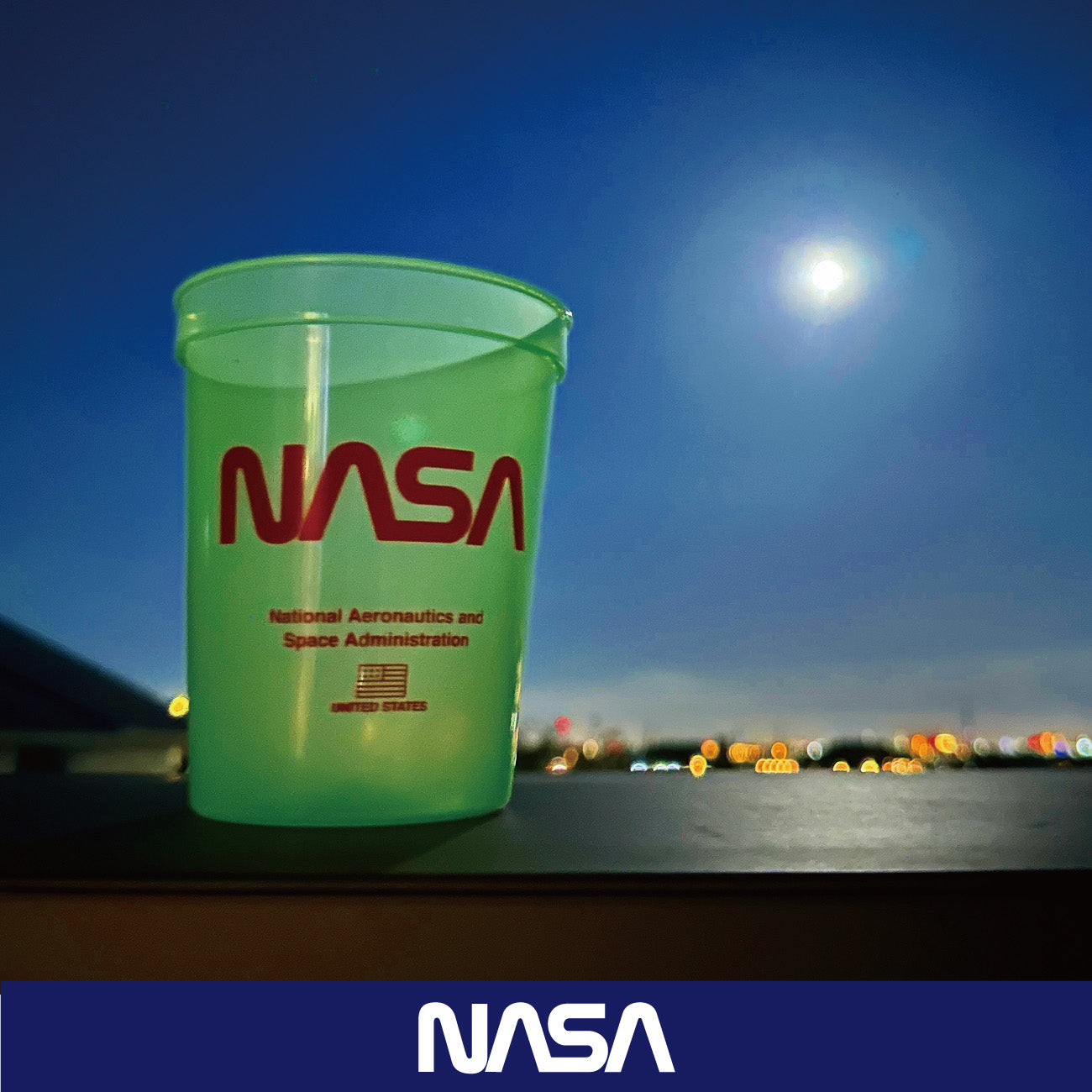 NASA光るタンブラー　蓄光　カップ　プラスチック　アウトドア　アポロ　コップ　光る